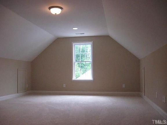 5th image of 1005 Wood Meadow Ln