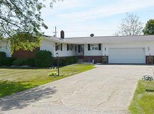 6057 Lynd Rd, Marlette, MI 48453