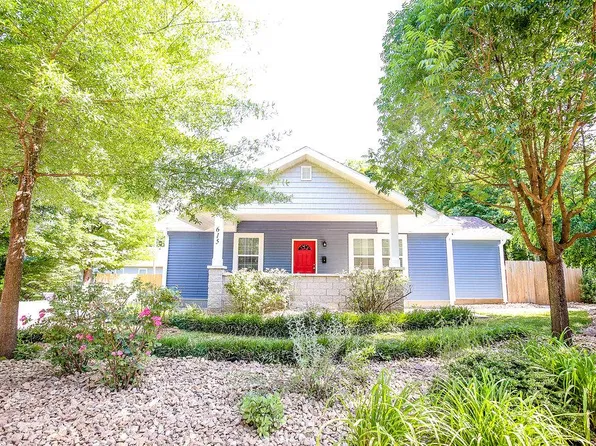 615 E Meadowmere St, Springfield, MO 65807
