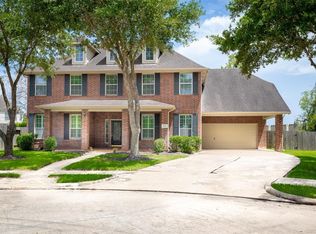 2711 Branchport Ct, Sugar Land, TX 77479