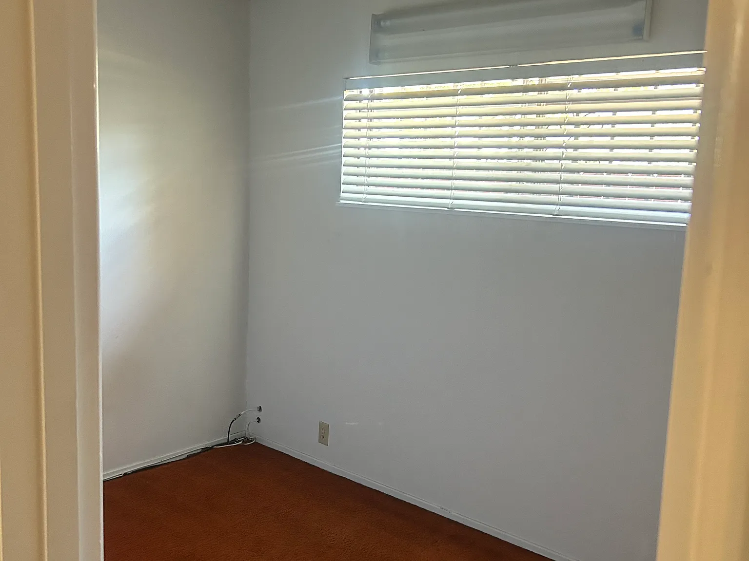 3 bed, 1200 sqft, $2,500 — Photo 3