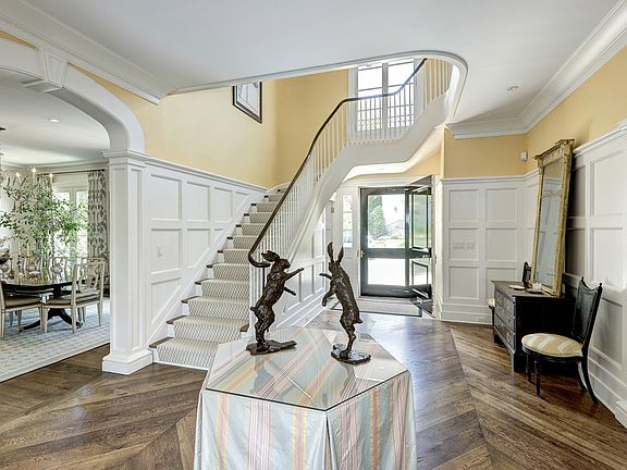 ENTRY HALL