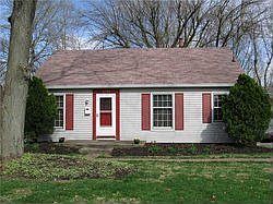 1st image of 5709 Rosslyn Ave