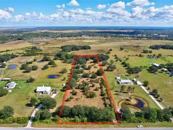 3002 Bear Bay Rd, Myakka City, FL 34251