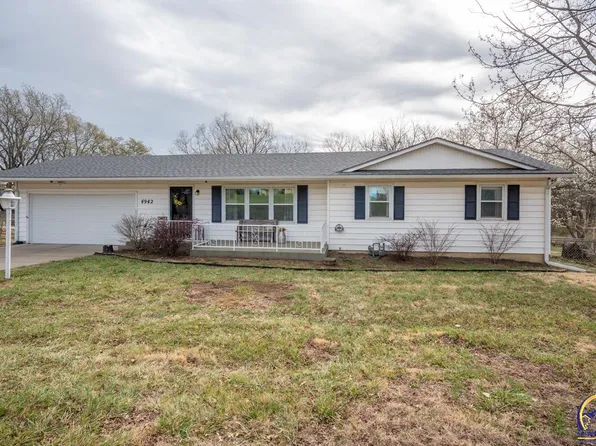 4942 NE Indian Creek Rd, Topeka, KS 66617