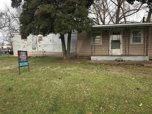 3rd image of 2245 Barrett Ln
