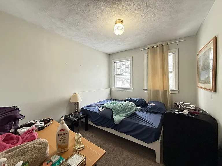 29 Washington Ave — Photo 8