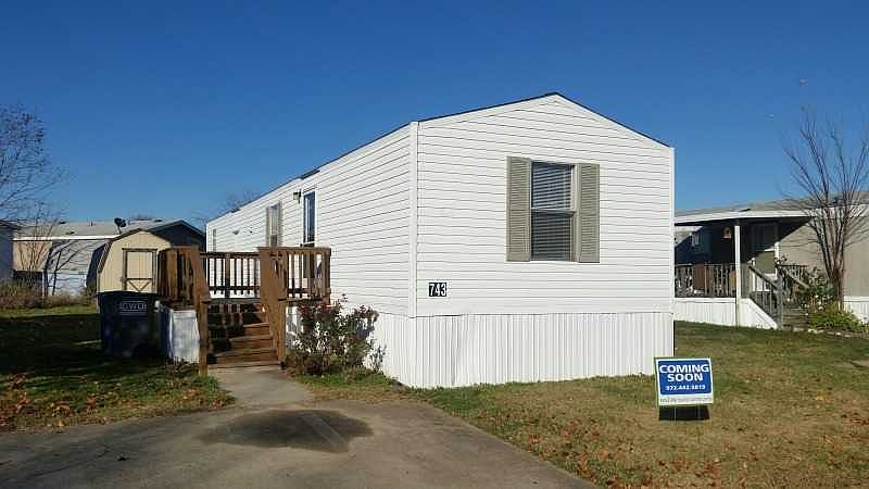 2nd image of 743 Ewing Way
