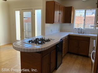 10721 Palms Blvd, Los Angeles, CA 90034