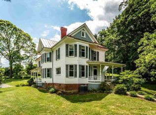 65 Raphine Walnut Ln, Raphine, VA 24472