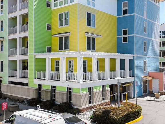 5th image of 3738 Sandpiper Rd APT 101B