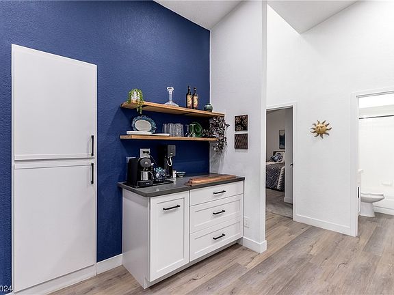 5th image of 5233 Las Cruces Dr #0