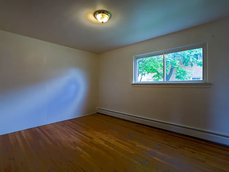29250 Longview Ave #14 — Photo 7