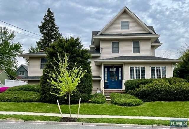 440 Wood Ridge Ave, Wood Ridge, NJ 07075 | MLS #23020538 | Zillow