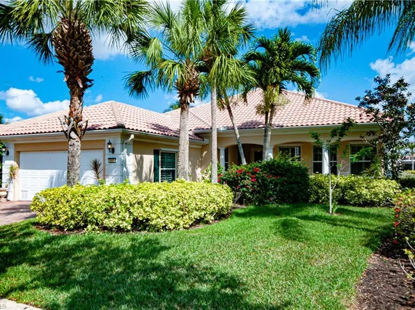 8801 Zurigo LN, NAPLES, FL 34114