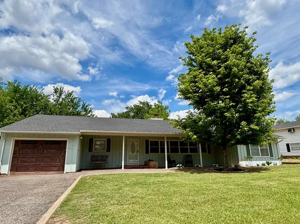1522 W Wynona Ave, Enid, OK 73703
