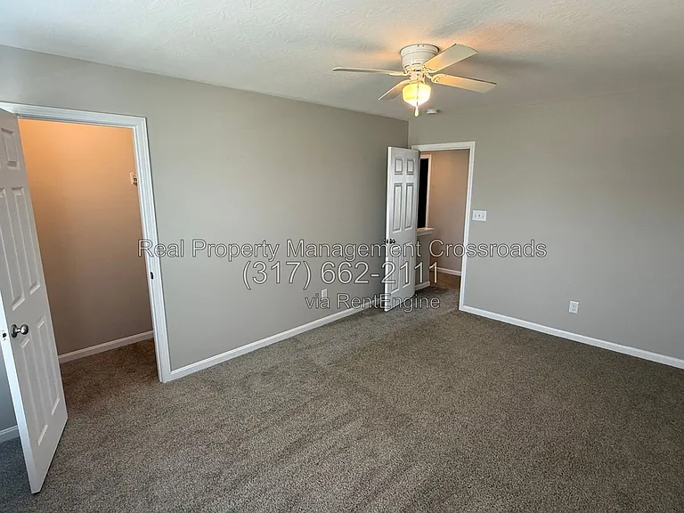 5509 W Woodhaven Dr — Photo 32