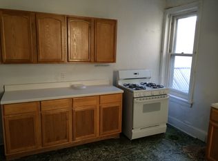 7142 Tulip St, Philadelphia, PA 19135