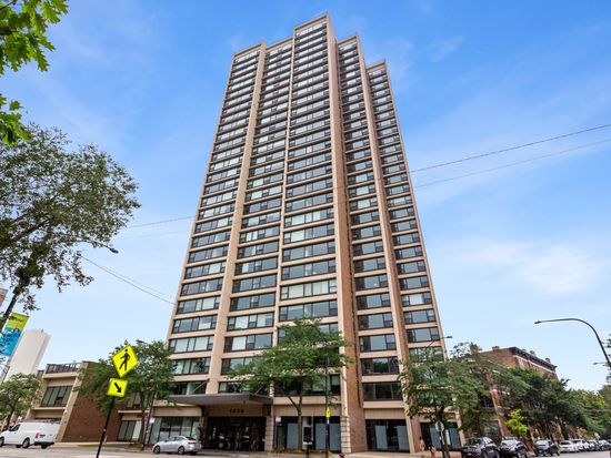 1850 N Clark St APT 2702, Chicago, IL 60614
