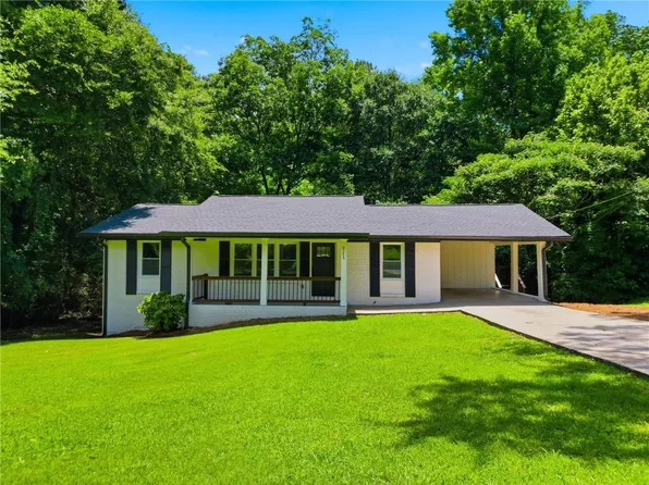 9175 Carr Cir SW, Covington, GA 30014