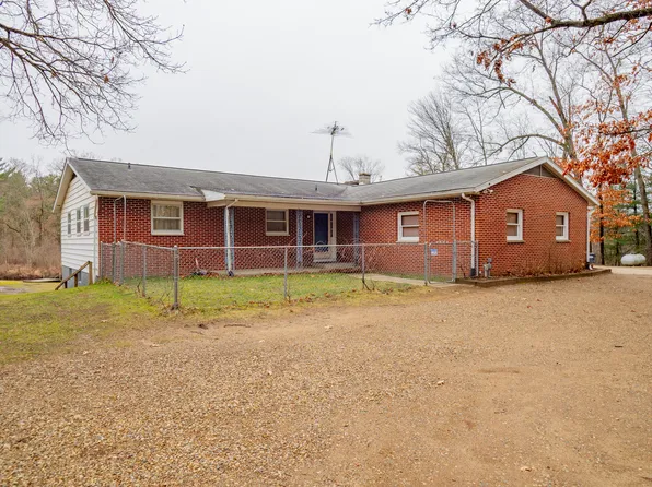 31861 42nd Ave, Paw Paw, MI 49079