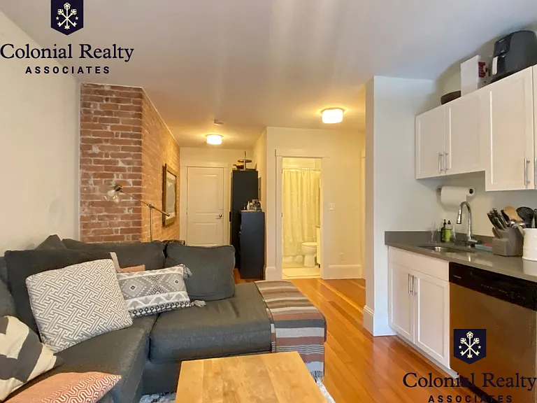 83 Harvard St #290 — Photo 39