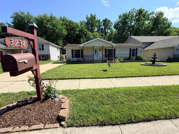 3234 171st Pl, Hammond, IN 46323