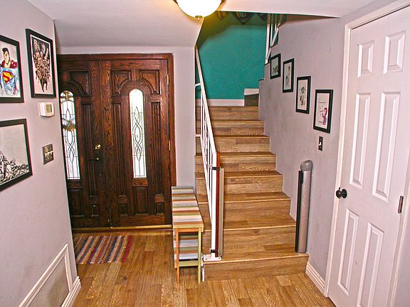 3rd image of 772 Masterson Dr