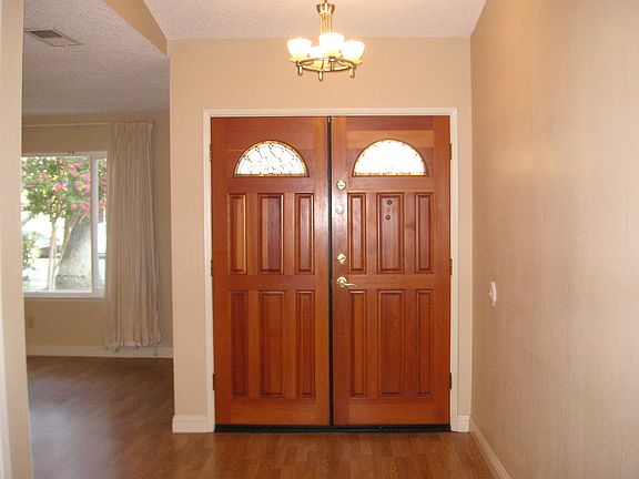 2nd image of 6683 N Nantucket Ave