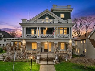 206 S Main St, Ligonier, IN 46767