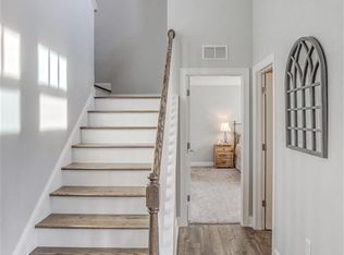 404 Daisy Grove Ln, Holly Springs, NC 27540
