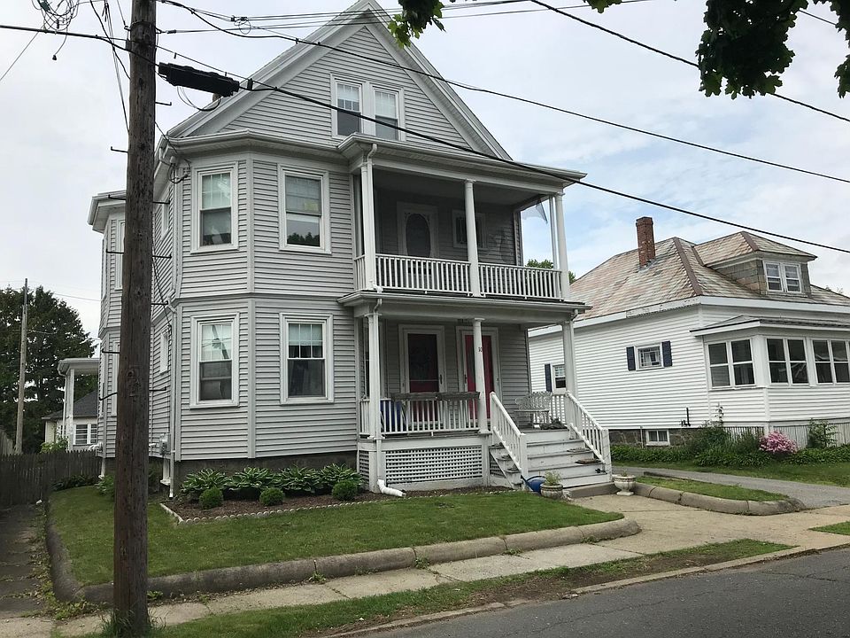 1st image of 10 Ethel Ave Unit 2