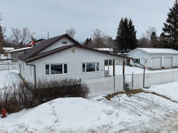 101 5th AVENUE S, Big River, SK S0J 0E0