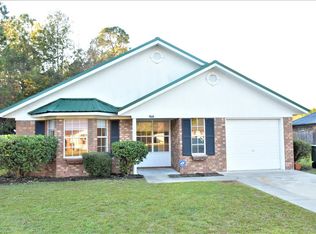 908 Rice Ct, Hinesville, GA 31313