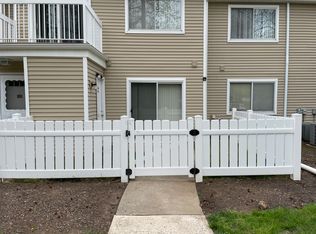19 Wynwood Dr, Monmouth Junction, NJ 08852