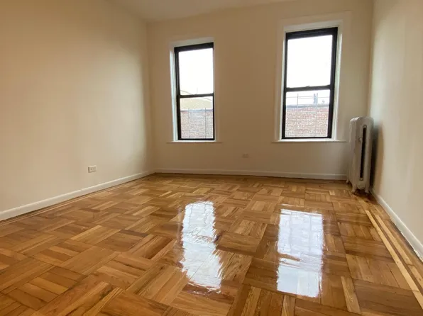 2462 Webb Ave, Bronx, NY 10468