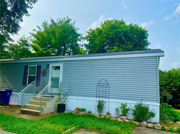 41 James Drive, Windham, CT 06256
