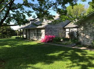 459 W Baker Ave, Springdale, AR 72762