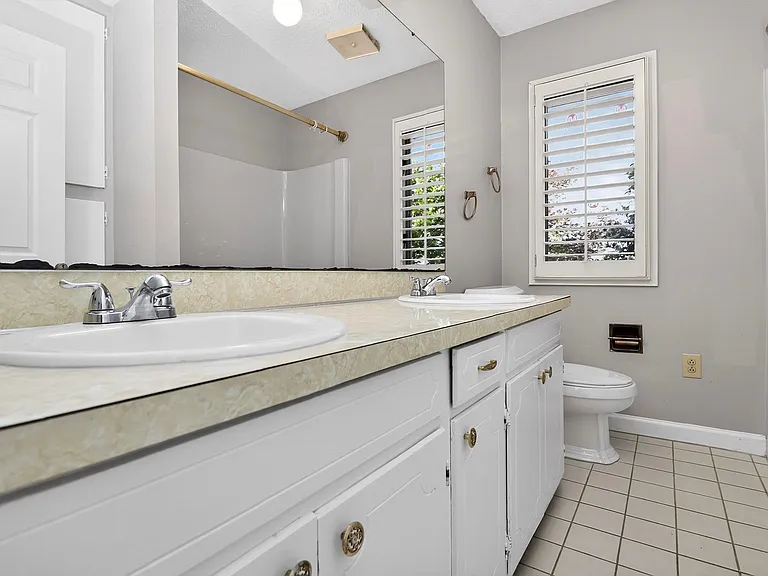 8109 Reames Rd — Photo 13
