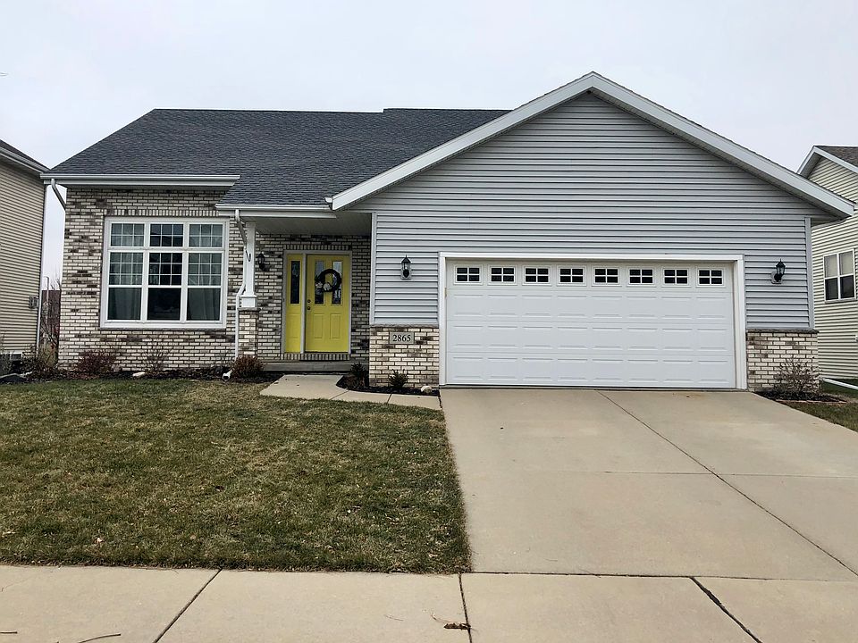 1st image of 2865 Larkspur Ln