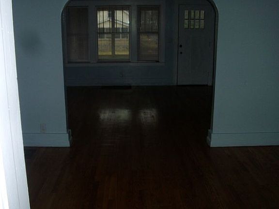 5th image of 1021 Roger St NW