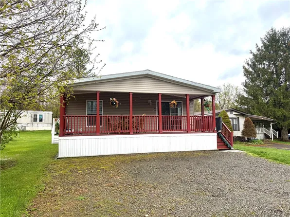 605 Graduate Dr, Ithaca, NY 14850