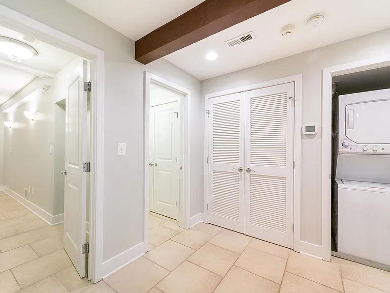 1361-1361B Perry Pl NW — Photo 18