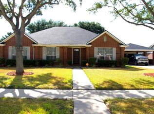 3506 Madison Dr, Pearland, TX 77584