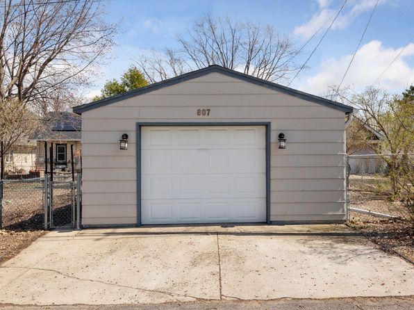 807 Hamline Ave N, Saint Paul, MN 55104
