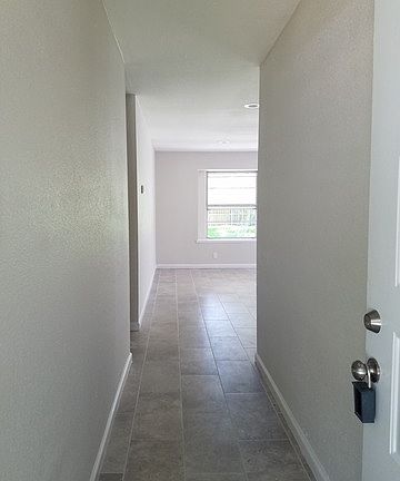 3rd image of 5018 Walt Schirra St