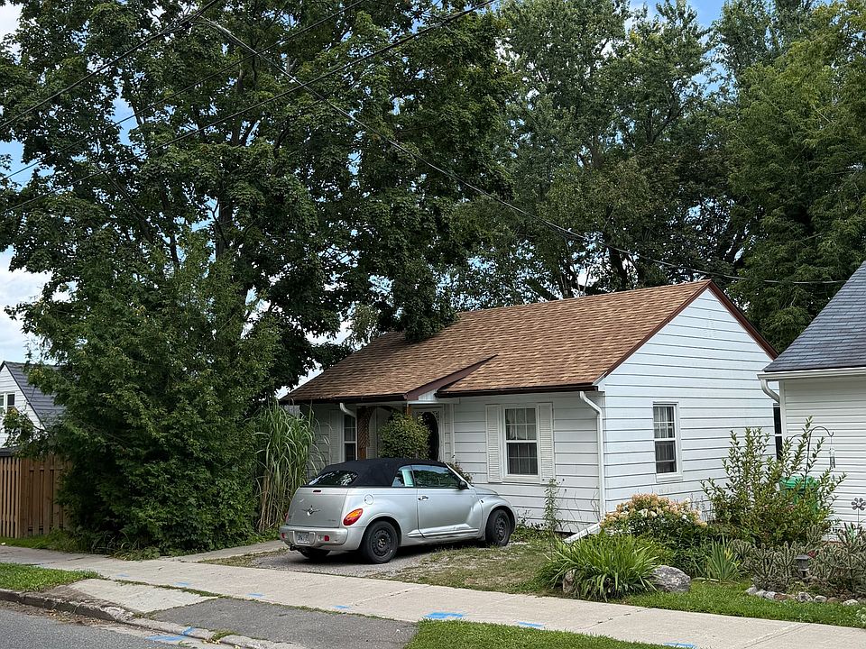 1st image of 413 Bellevue St