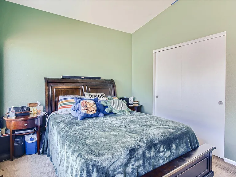 1195 S Mariposa St — Photo 19