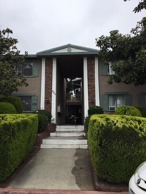 1st image of 737 E Pine St APT 9
