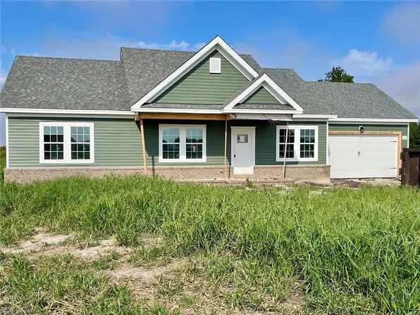 210 Apple Ct, Elizabeth City, NC 27909